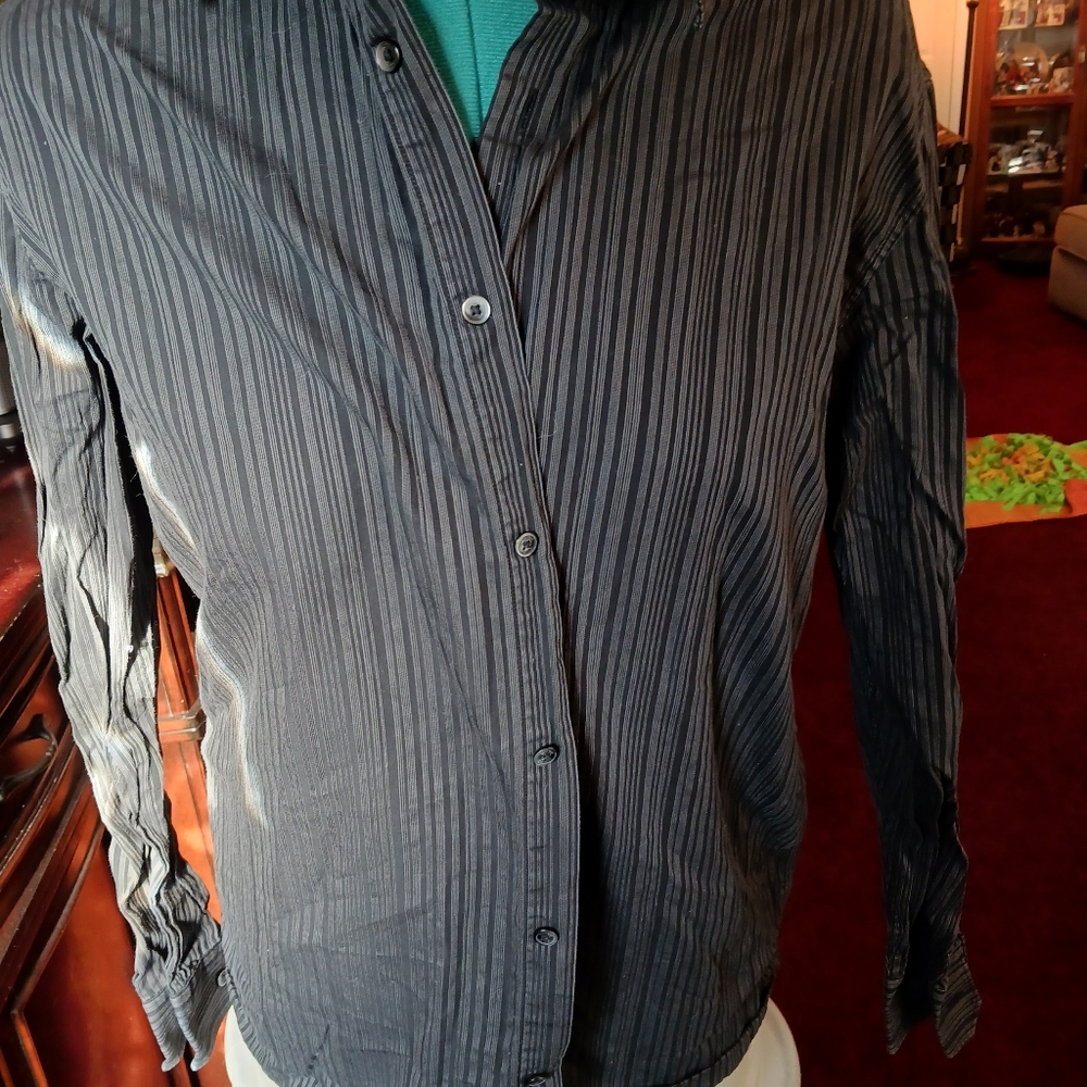 Mens Calvin Klein Button up shirt, brown and black in a size Large
